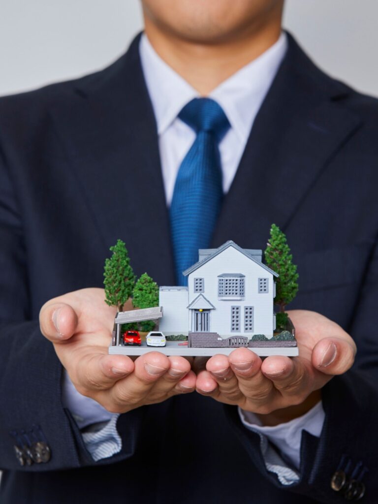 agente de bienes raíces